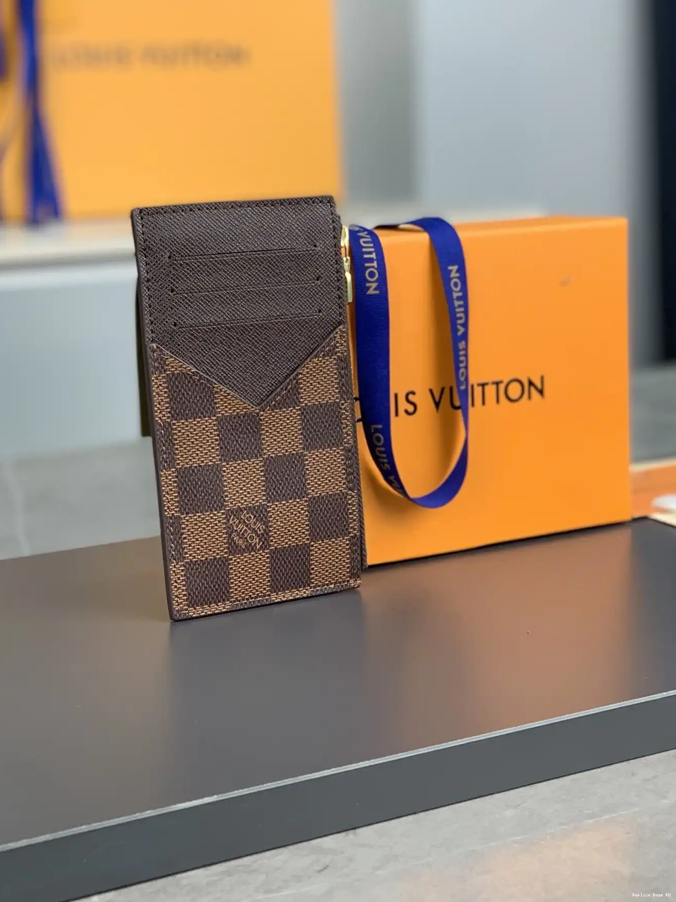 HOLDER CARD LOUIS COIN VUITTON 0603